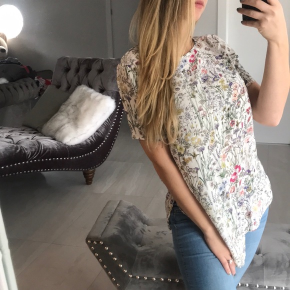 H&M Floral Top - Picture 1 of 7